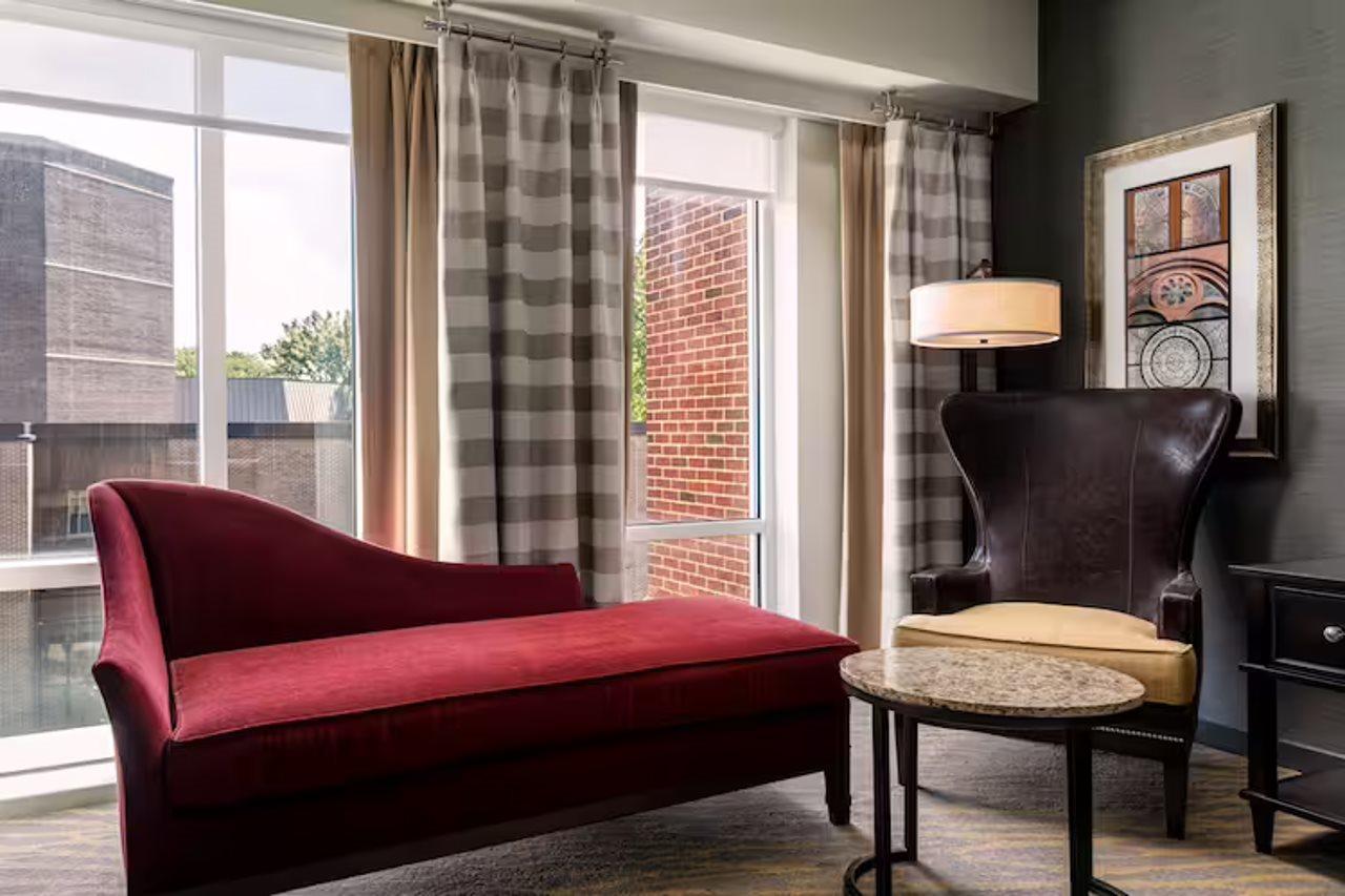 The Inn At Penn, A Hilton Hotel Filadelfia Esterno foto