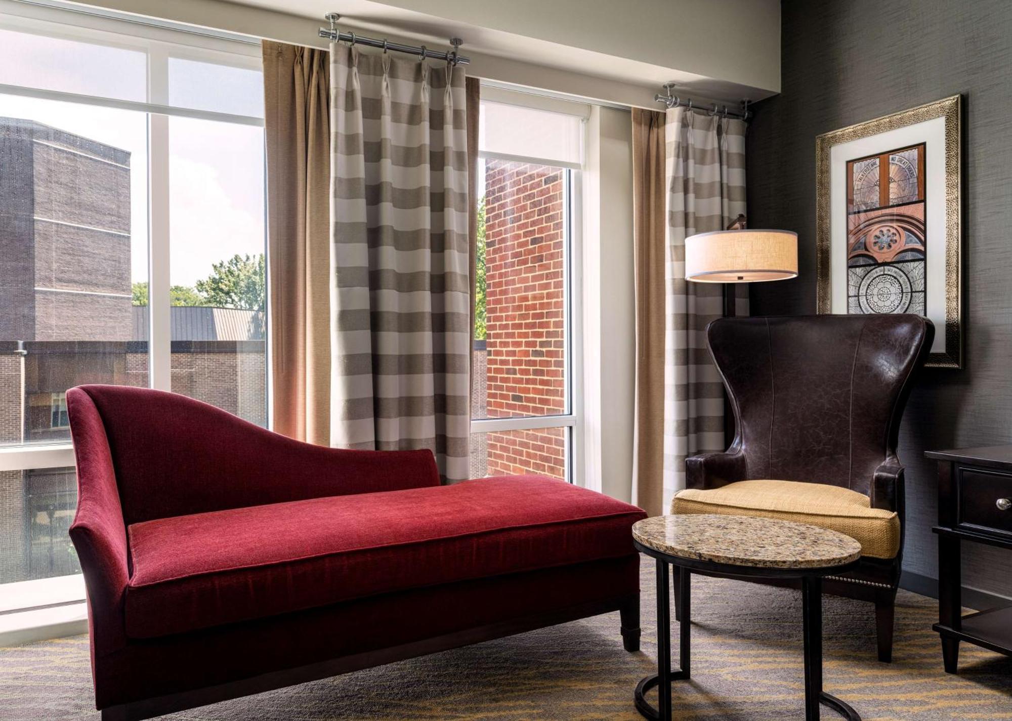 The Inn At Penn, A Hilton Hotel Filadelfia Esterno foto