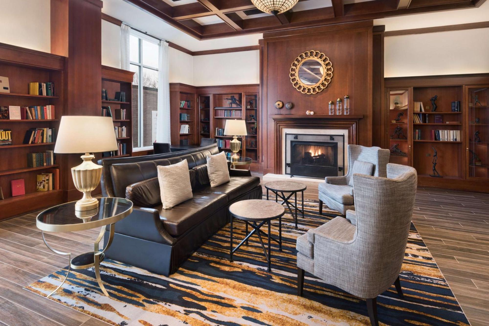 The Inn At Penn, A Hilton Hotel Filadelfia Esterno foto